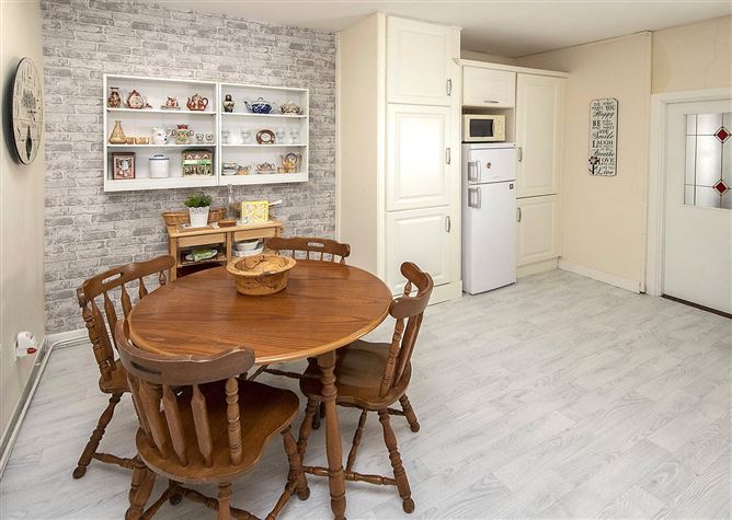 5 Abbey View, The Lookout, Dungarvan, Co. Waterford