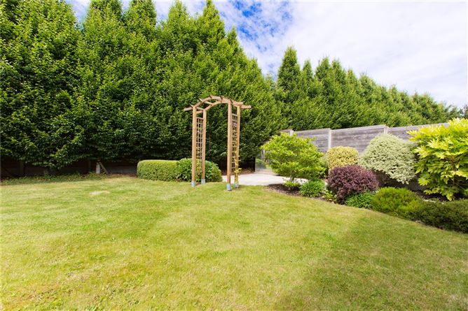 7 Rokeby Park, Lucan, Co. Dublin