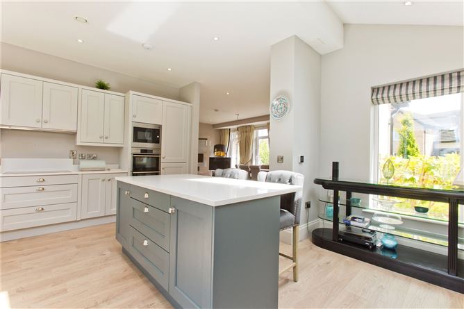 7 Rokeby Park, Lucan, Co. Dublin