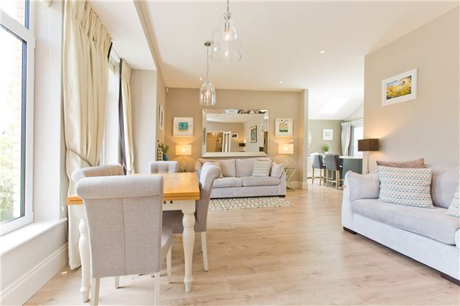 7 Rokeby Park, Lucan, Co. Dublin