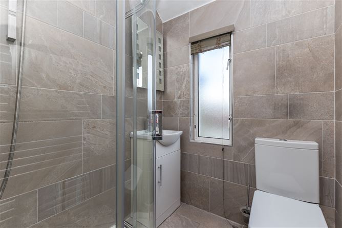 43 The Thatch Road, Whitehall, Dublin 9
