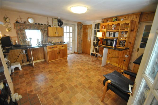 Valley Cottage, The Valley, Roscrea, Co. Tipperary
