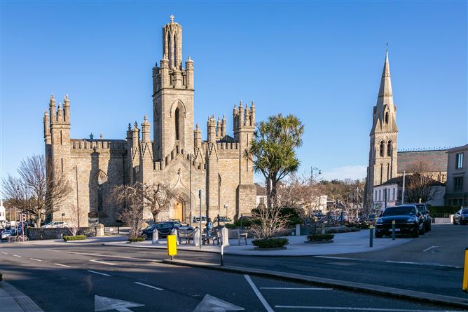 Dun Na Ri, 6 Castle Park, Monkstown, County Dublin