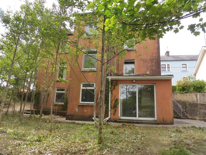 The Old Barracks, Main Street, Oughterard, Galway