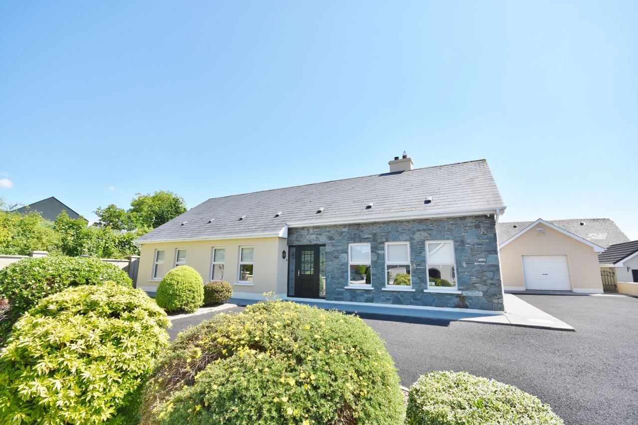 11 Slí na Coille, Cahirdown, Listowel, Co. Kerry
