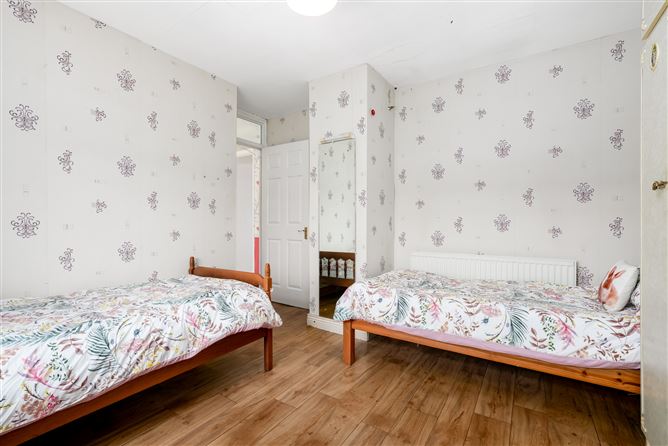 53 Barry Avenue, Finglas, Dublin 11