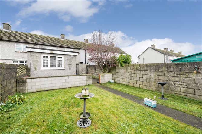 53 Barry Avenue, Finglas, Dublin 11