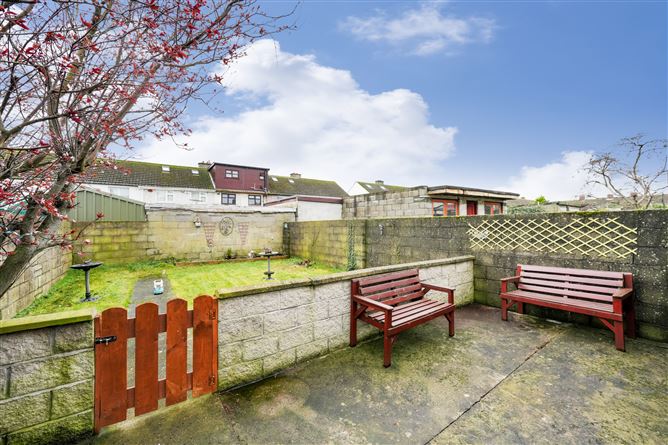 53 Barry Avenue, Finglas, Dublin 11