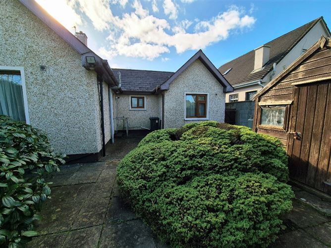 'Lee Villa', Mounthawk, Tralee, Kerry