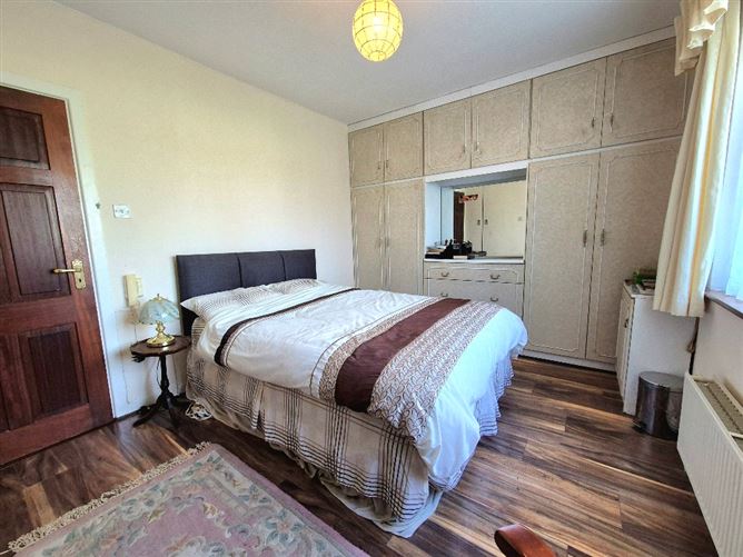 'Lee Villa', Mounthawk, Tralee, Kerry