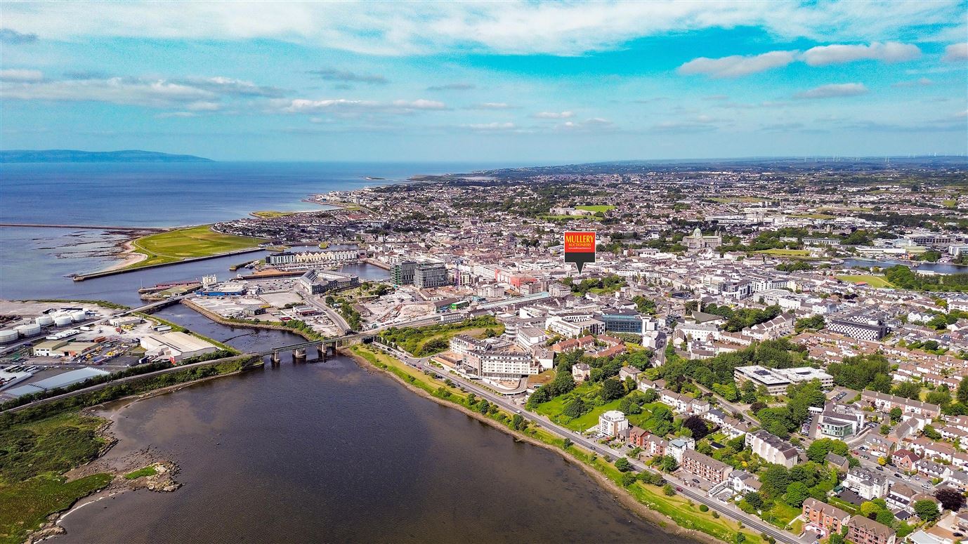 24 Square Square, Galway City