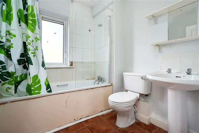 48 Castlecurragh Park, Mulhuddart, Dublin 15