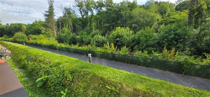 Photo 9 of 14 — 35 Ashwood Glade, Westport, Mayo