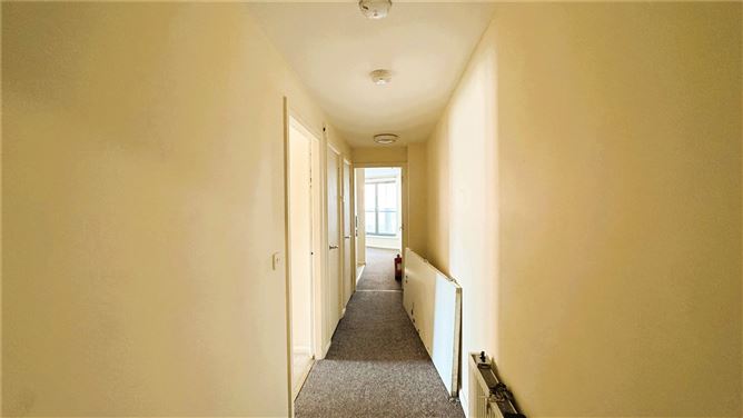 Photo 11 of 18 — APT 25 Tain Court, Block C, Bridge Street, Dundalk, Co. Louth 