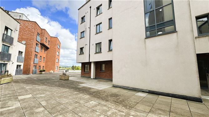 Photo 13 of 18 — APT 25 Tain Court, Block C, Bridge Street, Dundalk, Co. Louth 