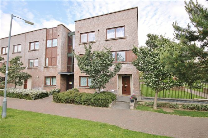 50 Stratton Grove, Adamstown, Lucan, Co. Dublin