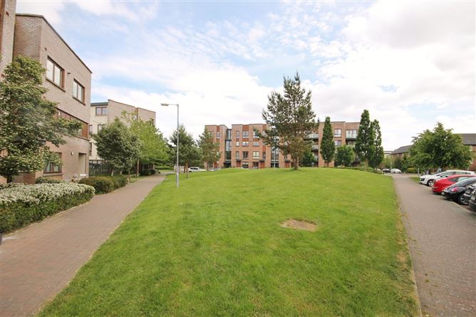 50 Stratton Grove, Adamstown, Lucan, Co. Dublin