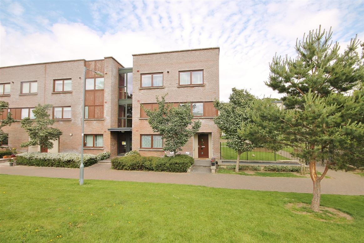 50 Stratton Grove, Adamstown, Lucan, Co. Dublin