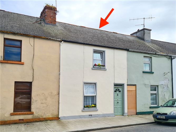 Main image for 15 Lisheen Terrace,Mitchel St.,Thurles,Co. Tipperary,E41 K8P5