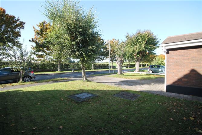 10 Lugnaquilla Avenue, Greenpark, Walkinstown, Dublin 12