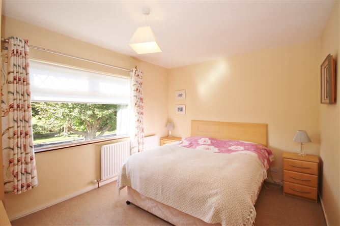 10 Lugnaquilla Avenue, Greenpark, Walkinstown, Dublin 12