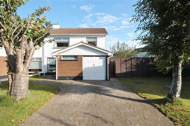 10 Lugnaquilla Avenue, Greenpark, Walkinstown, Dublin 12