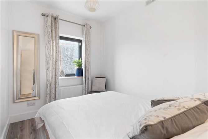 86 Ardmore Park, Kill Avenue, Dun Laoghaire, Co. Dublin
