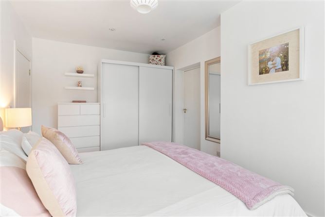 86 Ardmore Park, Kill Avenue, Dun Laoghaire, Co. Dublin