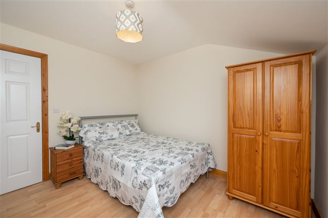 5 Gowran Court, Island Cross, Little Island, Co. Cork