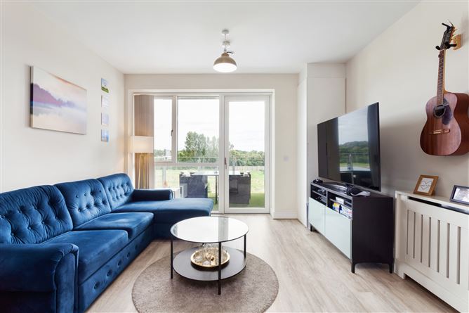 26 Orchard Hall, Diswellstown Avenue, Castleknock, Dublin 15.