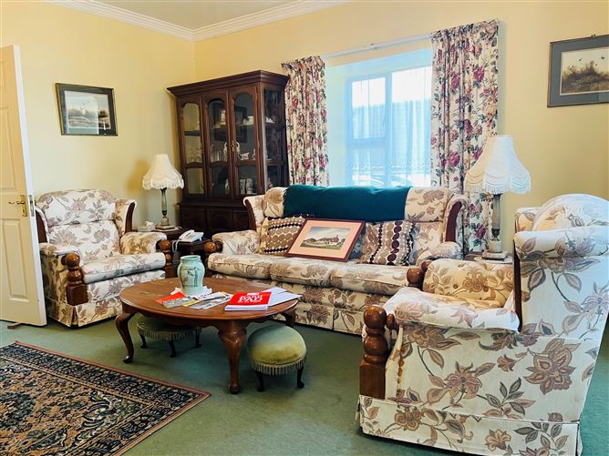 Atlantic View, Erin Street, Kilkee, Clare