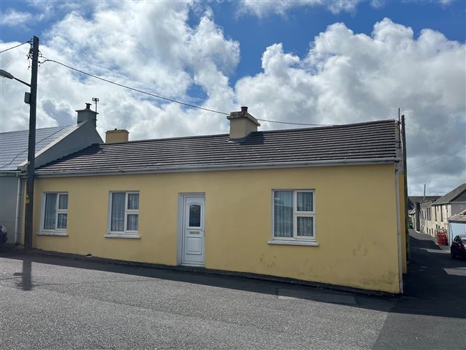 Atlantic View, Erin Street, Kilkee, Clare
