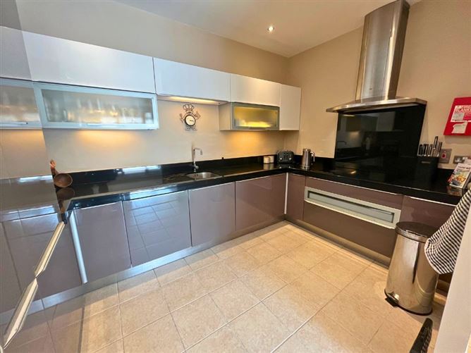 39 The Willow, Parkview, Stepaside, Dublin 18