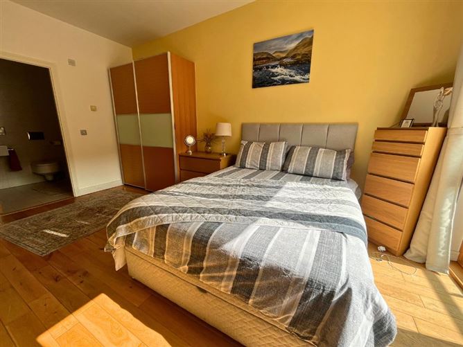 39 The Willow, Parkview, Stepaside, Dublin 18