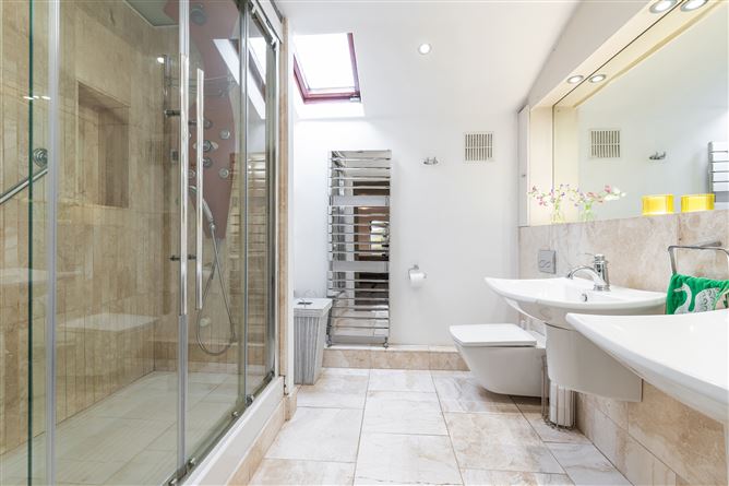 Clonómra, 36 Grange Road, Rathfarnham, Dublin 14