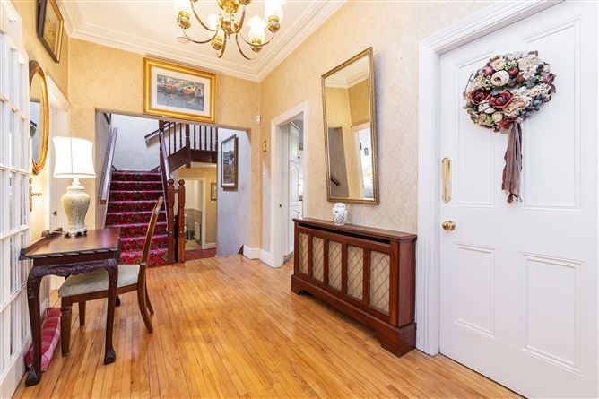 Clonómra, 36 Grange Road, Rathfarnham, Dublin 14