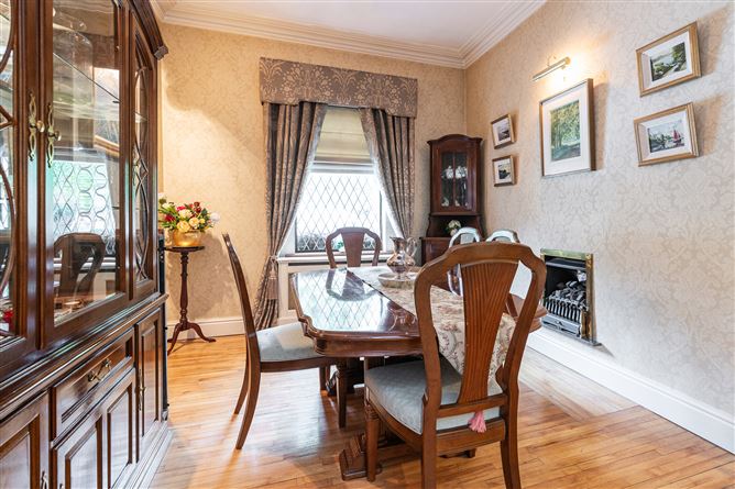 Clonómra, 36 Grange Road, Rathfarnham, Dublin 14