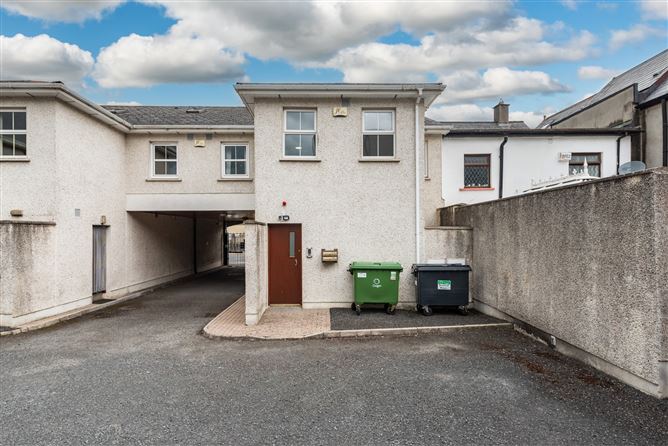 5 Friary Court, Friary Road, Naas, Co. Kildare