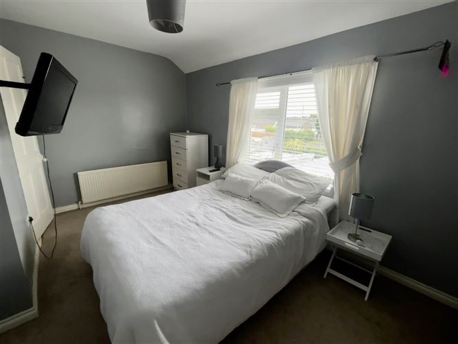 63 Pearse Place, Fairgreen, Ballysimon, County Limerick