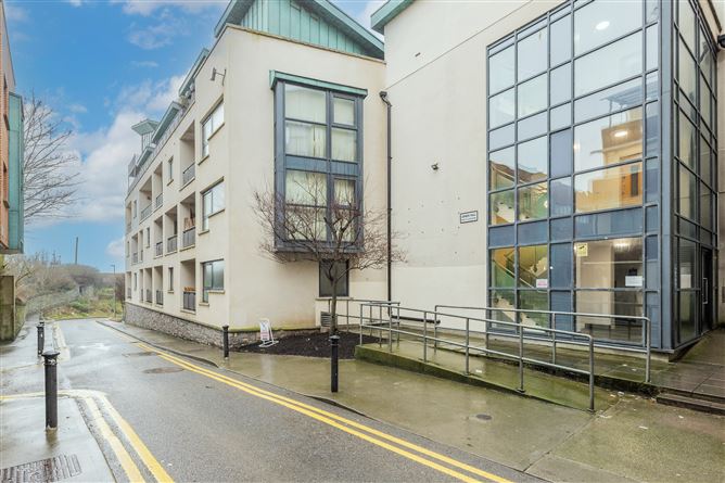 Apartment 13, LINNEN HALL, George's Hill, Balbriggan, County Dublin