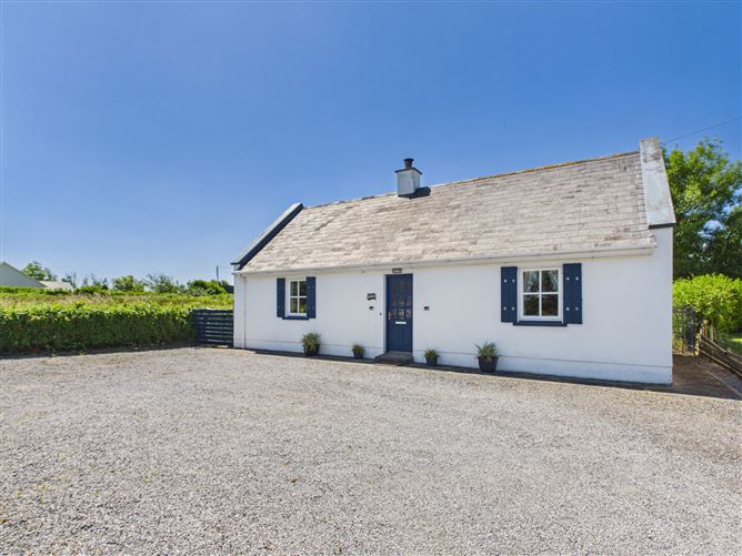 Cozzems, Mountrivers, Doonbeg, Clare