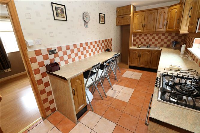Photo 11 of 21 — 5 Prospect Avenue, Drogheda, Louth
