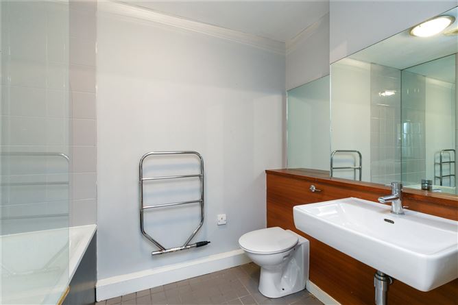 26 Clearwater Court North, Royal Canal Park, Ashtown, Dublin 15