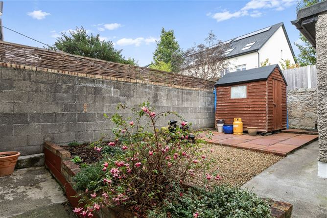 18 Woodlawn Park, Dun Laoghaire, Co. Dublin