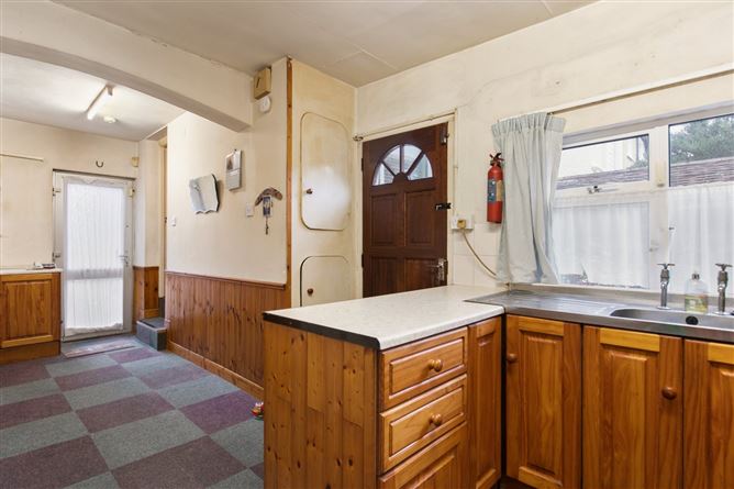 18 Woodlawn Park, Dun Laoghaire, Co. Dublin