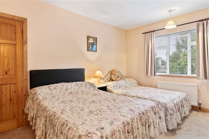 18 Woodlawn Park, Dun Laoghaire, Co. Dublin