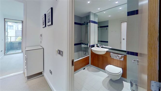 27 Hanover Riverside, Grand Canal Dock, Dublin 2