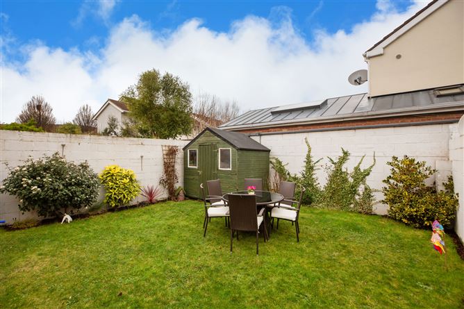24 Orby Park, The Gallops, Leopardstown, Dublin 18