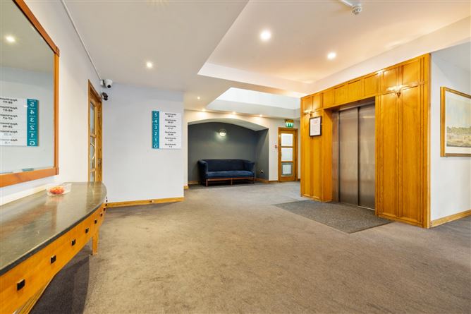 56 20 Christchurch Place, Christchurch, Dublin 8