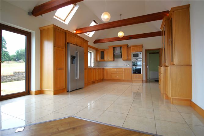 "Greenmeadows" Castlelands, Kilanerin, Gorey, Wexford